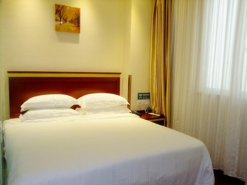 Greentree Inn Guangdong Shenzhen Huaqiangbei Express Hotel Exterior foto